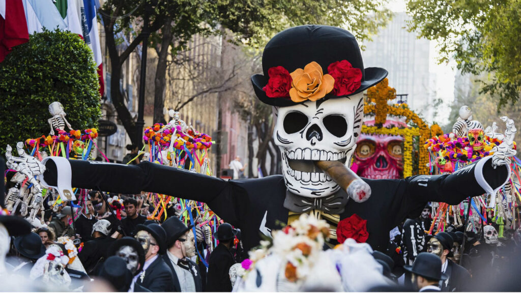 Del Mega Desfile del Día de Muertos a la nueva versión de Giselle o la fotografía mágica inspirada en Magritte