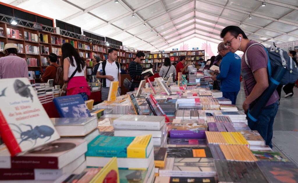 Horarios de la Feria del Libro del Zócalo CDMX 2025 