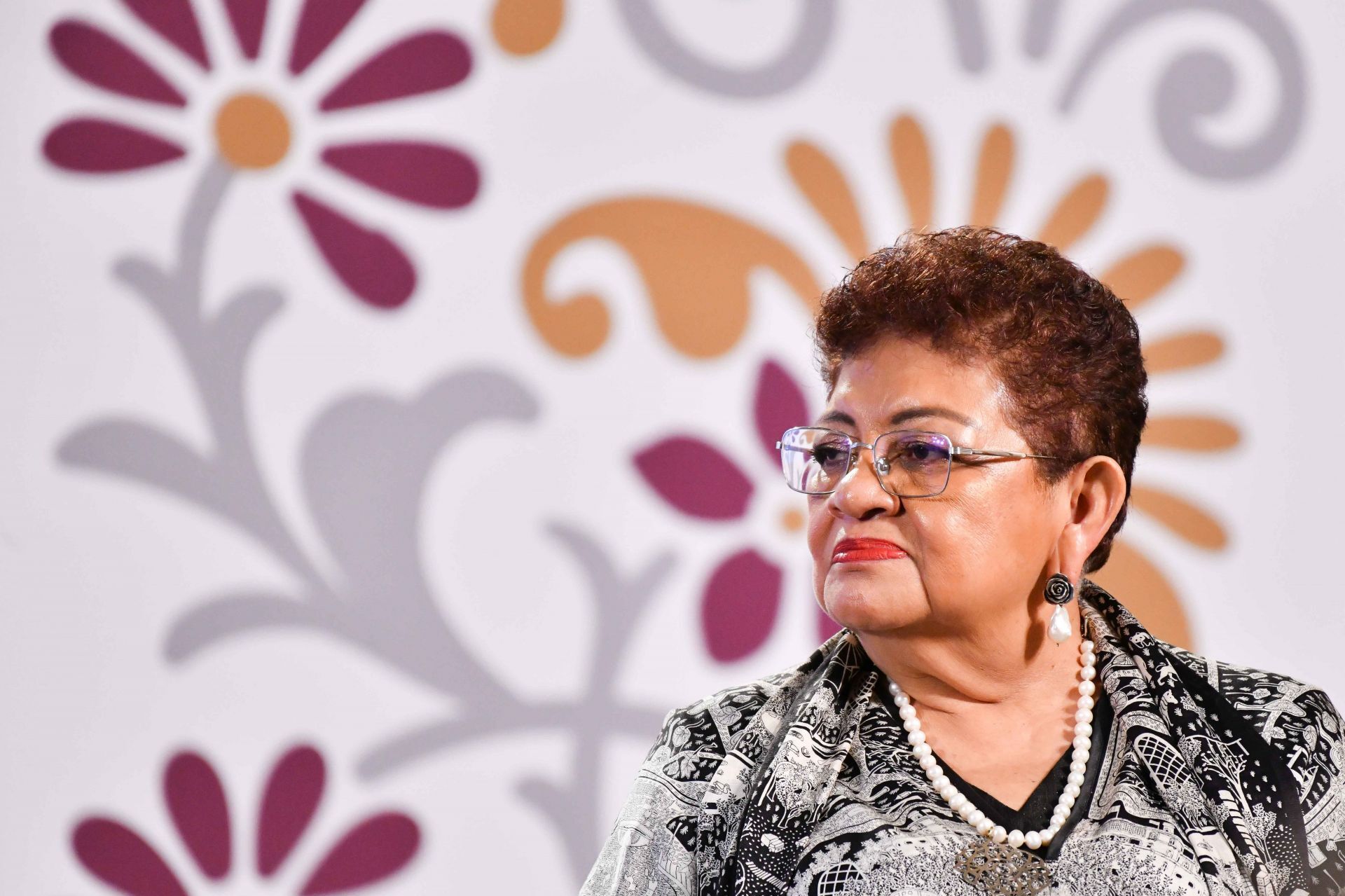 Ernestina Godoy queda como encargada de la FGR tras la renuncia de Gertz Manero