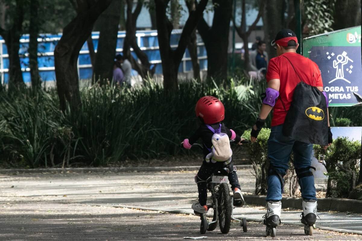Vacaciones de diciembre 2025: cuándo inician y regreso a clases 2026