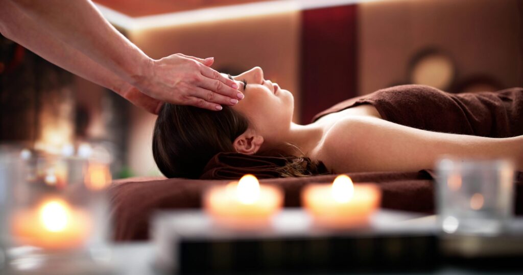 Bioenergética, dianética, reiki… la lista de pseudoterapias psicológicas más perjudiciales