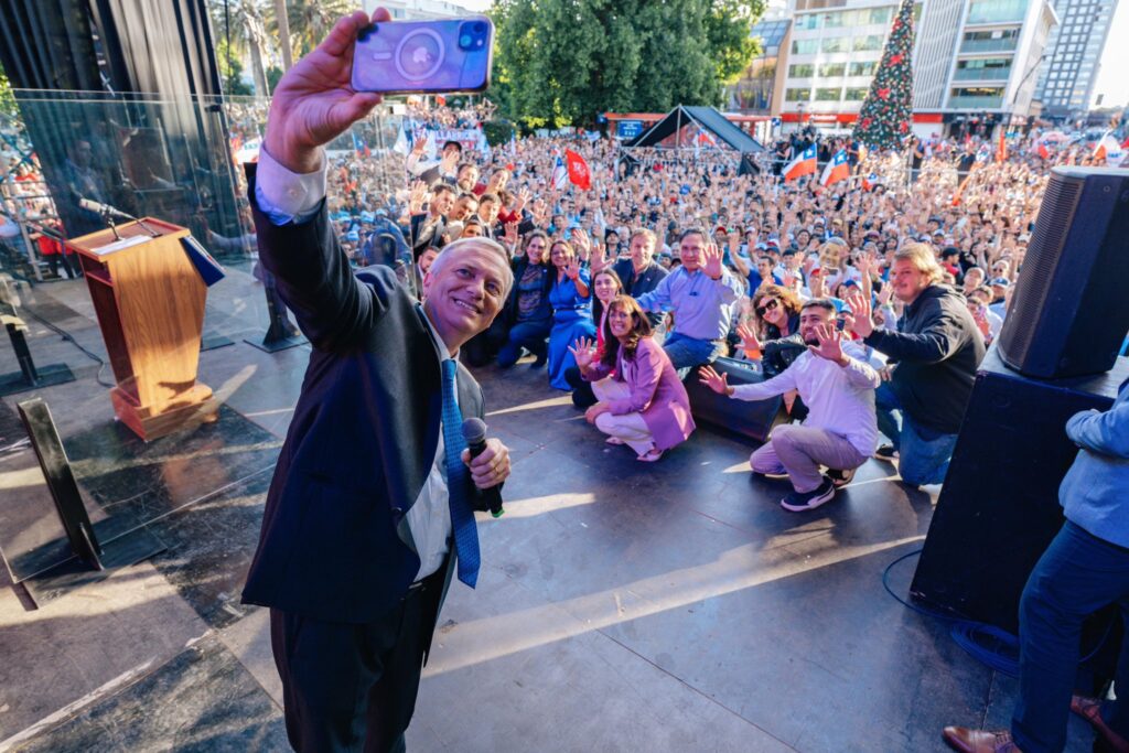 Con José Antonio Kast la ultraderecha toma la presidencia en Chile Con José Antonio Kast la ultraderecha toma la presidencia en Chile