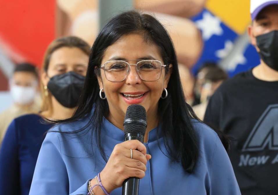 Trump sostiene una larga llamada con Delcy Rodríguez, la presidenta encargada de Venezuela