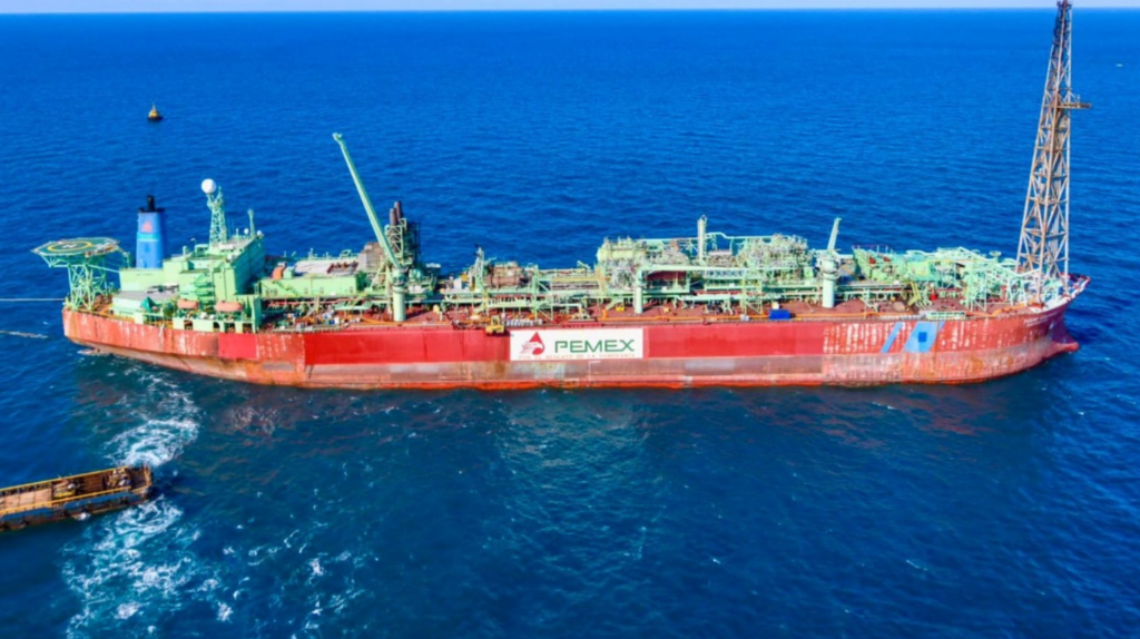 Trump anuncia aranceles para países que envíen petróleo a Cuba Trump anuncia aranceles para países que envíen petróleo a Cuba