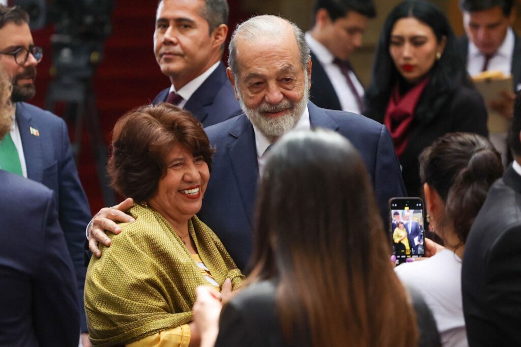 22 milmillonarios acumulan más riqueza que Jalisco y Guanajuato juntos: Oxfam 22 milmillonarios acumulan más riqueza que Jalisco y Guanajuato juntos: Oxfam