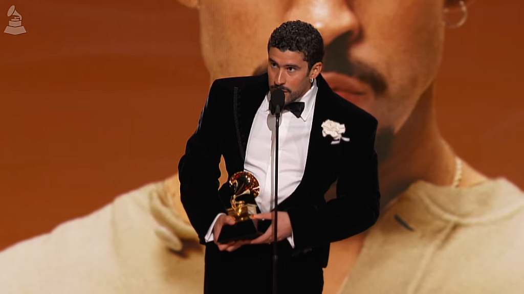 Bad Bunny en los Grammy: “Fuera ICE. No somos salvajes, somos humanos” Bad Bunny en los Grammy: “Fuera ICE. No somos salvajes, somos humanos”