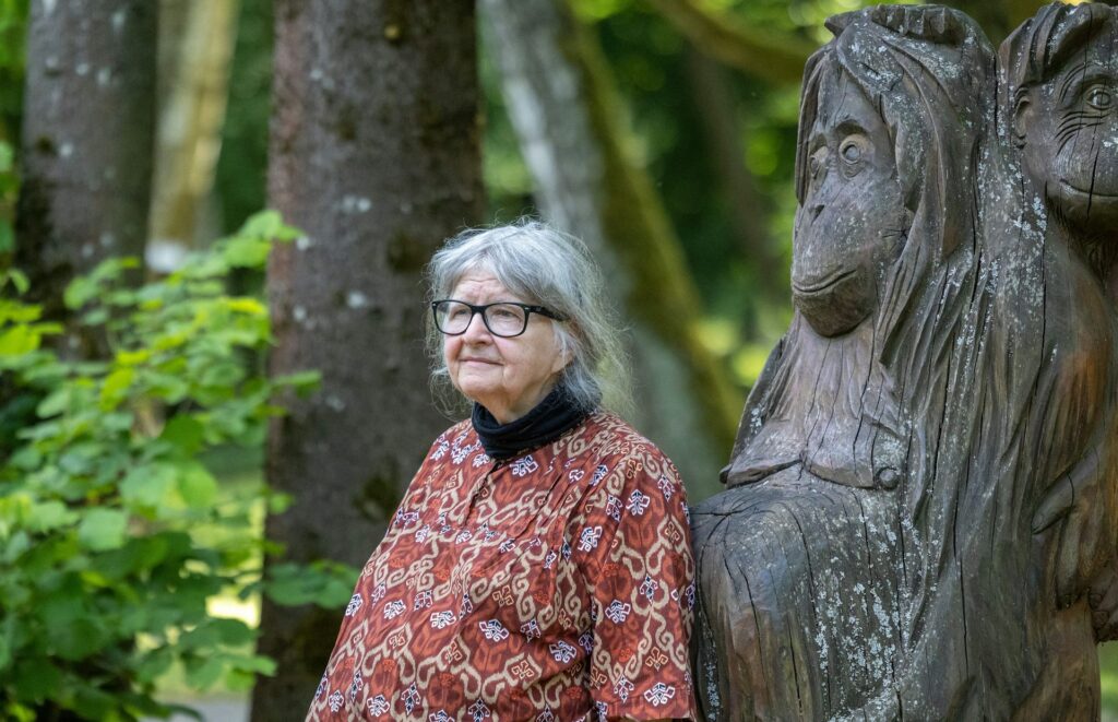 Muere Biruté Galdikas, la última de la trilogía de primatólogas que cambió el destino de los grandes simios
