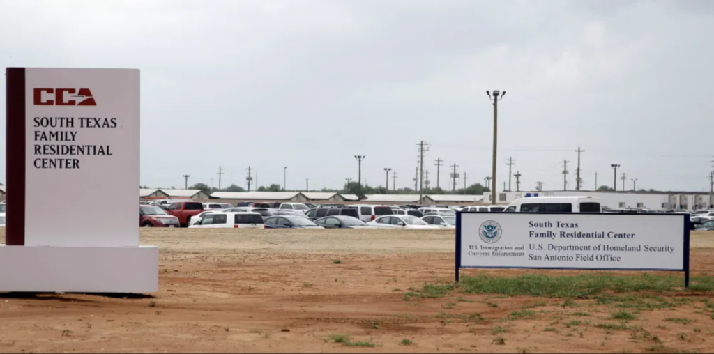 Llamadas al 911 captan las emergencias médicas de niños detenidos en Dilley, Texas Llamadas al 911 captan las emergencias médicas de niños detenidos en Dilley, Texas