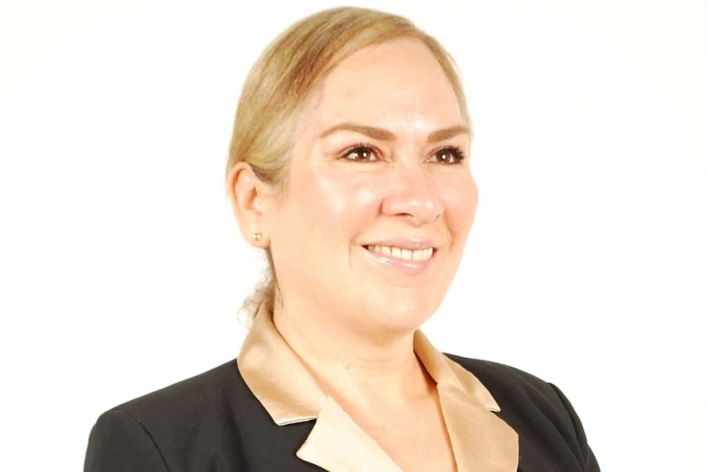 Tribunal ordena disculpa pública para abogada de ‘El Chapo’; activista se niega Tribunal ordena disculpa pública para abogada de ‘El Chapo’; activista se niega