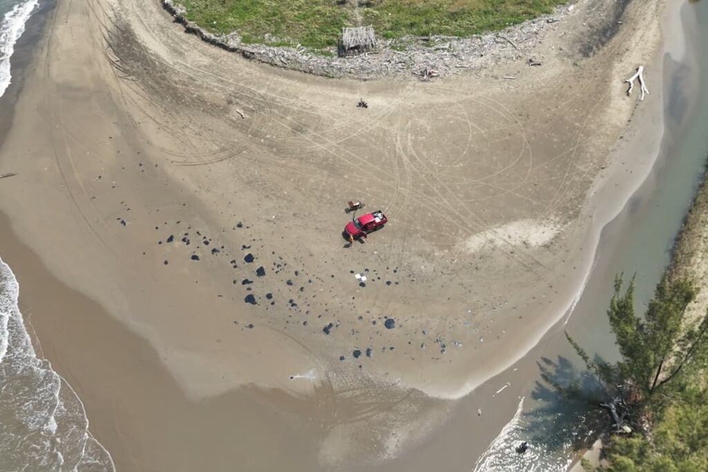 Las comunidades nahuas de Veracruz denuncian la inacción ante el derrame en el Golfo Las comunidades nahuas de Veracruz denuncian la inacción ante el derrame en el Golfo