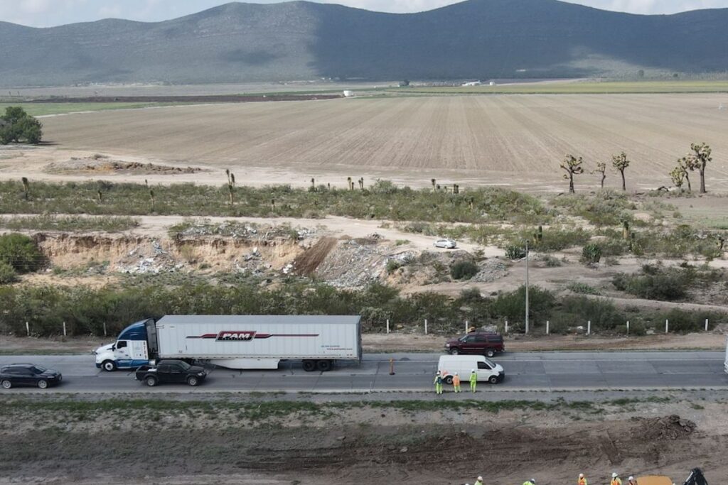 Siete electricistas desaparecen en carretera de San Luis Potosí Siete electricistas desaparecen en carretera de San Luis Potosí