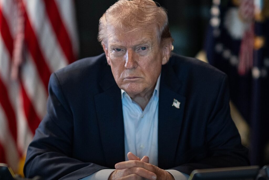 Trump aplaza cinco días los ataques contra infraestructura energética de Irán