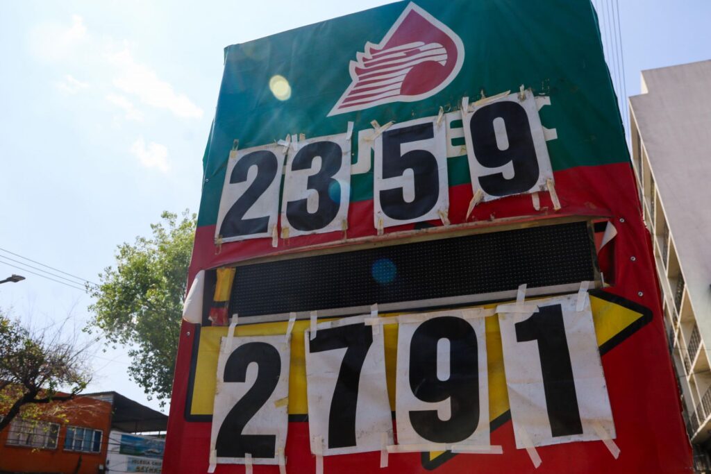 Diésel en México tendrá precio máximo de 28.30 pesos