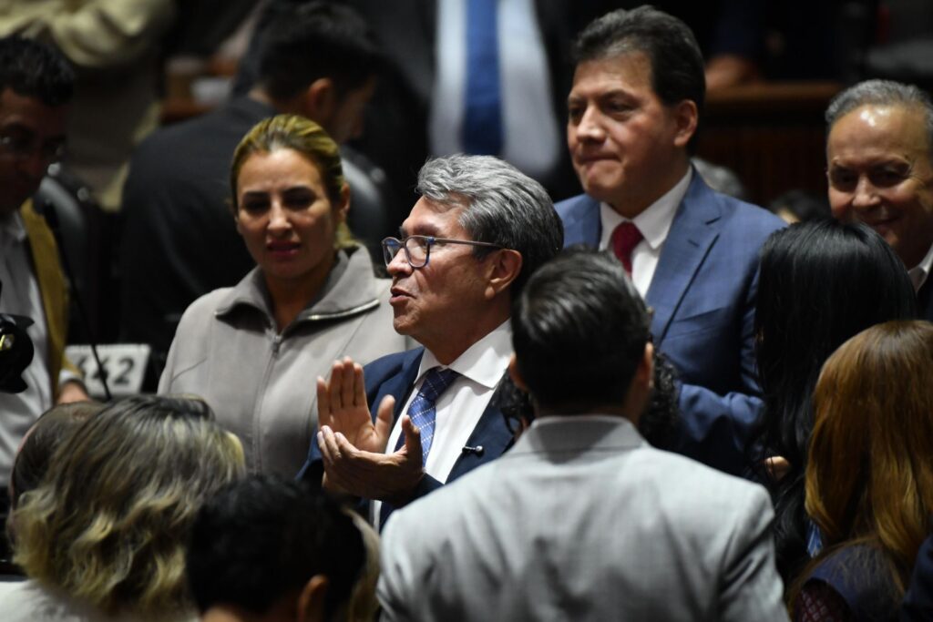 Congreso aprueba tres nuevos consejeros del INE; sus perfiles son cercanos al oficialismo