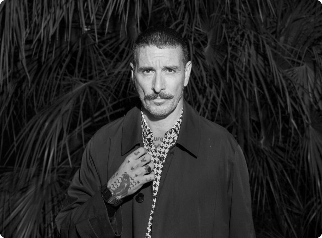 “Vivimos tiempos muy cursis; todo es blando y sin sentido del humor”