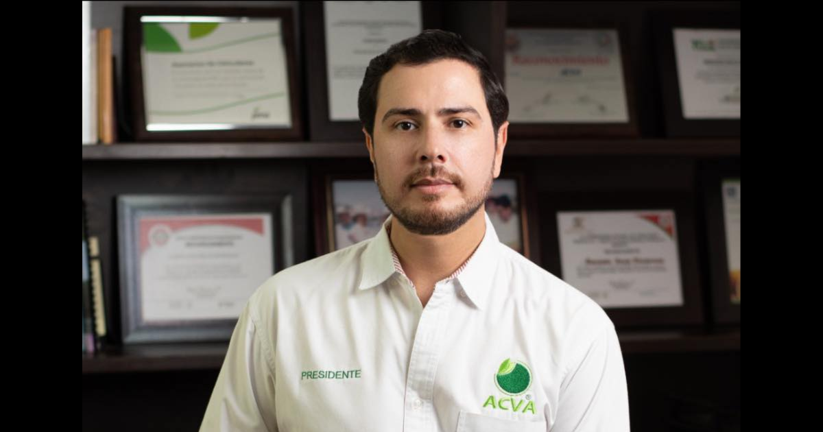 Nace en Apatzingán una organización en honor a Bernardo Bravo, líder limonero asesinado Nace en Apatzingán una organización en honor a Bernardo Bravo, líder limonero asesinado