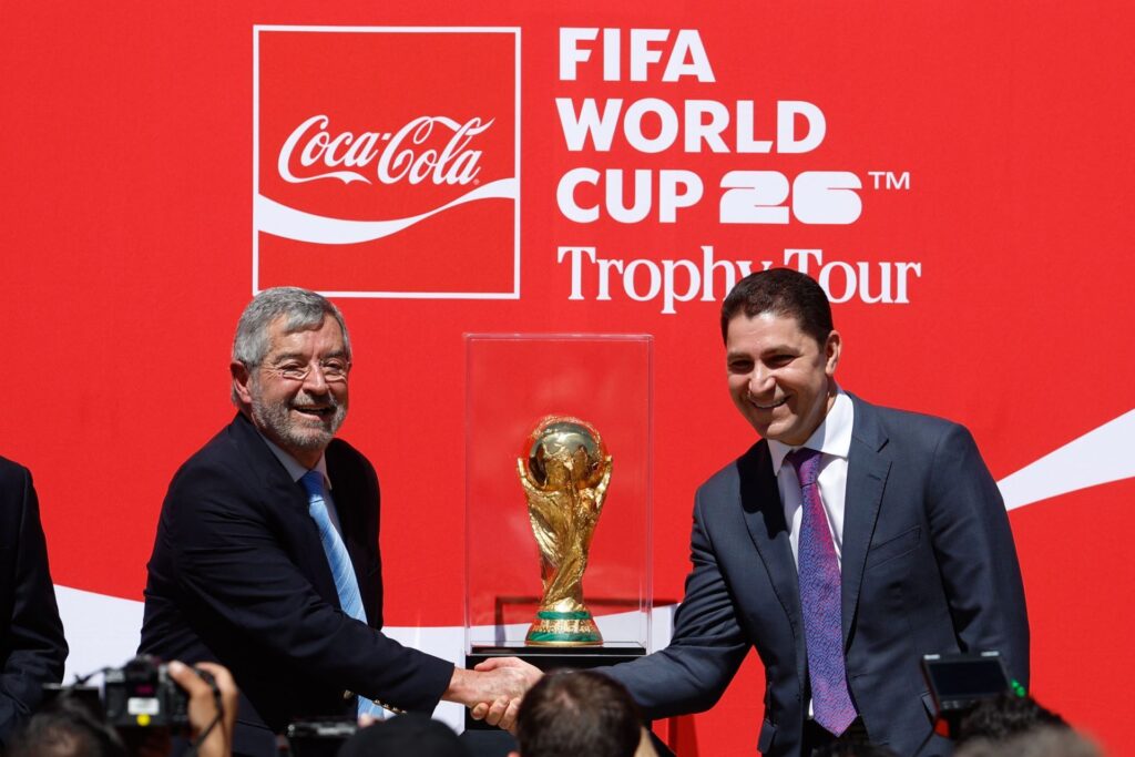 El Poder del Consumidor denuncia publicidad ilegal de Coca-Cola en el Mundial El Poder del Consumidor denuncia publicidad ilegal de Coca-Cola en el Mundial