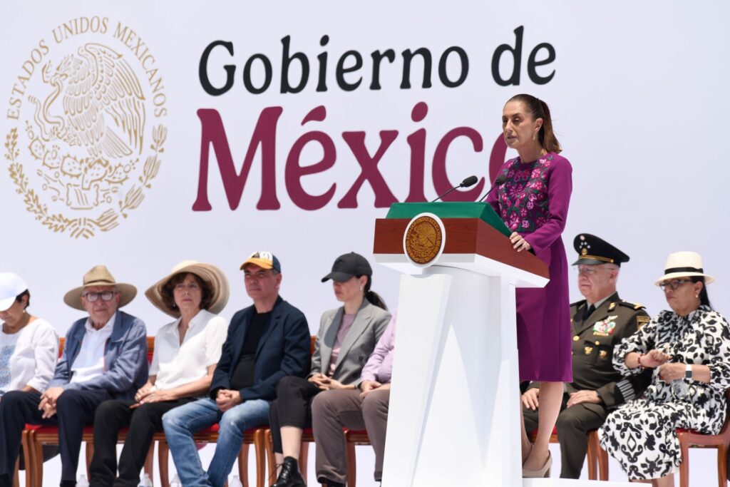 “Vienen por unos, luego por otros”, Sheinbaum acusa injerencia extranjera, mientras el general Mérida tendrá su primera audiencia