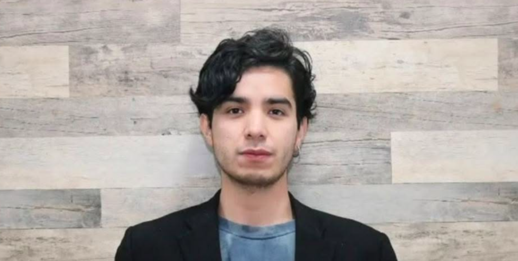 Detienen a activista tras documentar operativo de Alessandra Rojo de la Vega Detienen a activista tras documentar operativo de Alessandra Rojo de la Vega