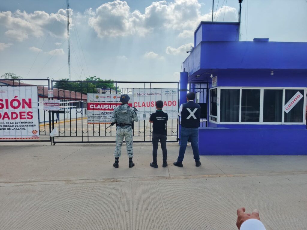 La Profepa clausura temporalmente alcoholera tras mortandad de peces en Veracruz