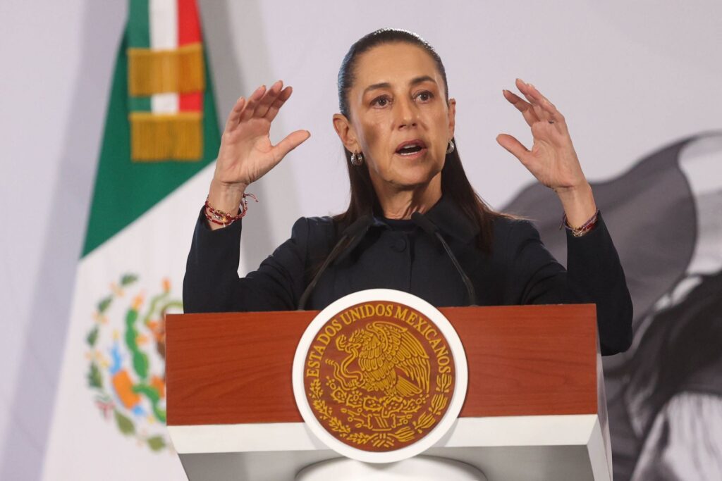 Anuncia Sheinbaum que hoy se presentarán denuncias contra ICE por el asesinato de 17 mexicanos Anuncia Sheinbaum que hoy se presentarán denuncias contra ICE por el asesinato de 17 mexicanos