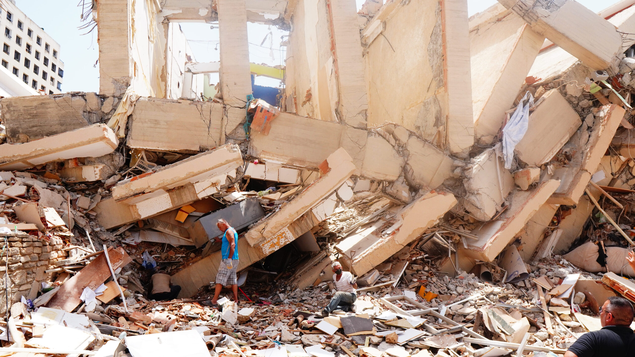Venezuela: <br>devastación y esperanza Venezuela: <br>devastación y esperanza