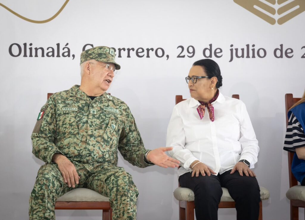 Llevan el Tianguis del Bienestar y “Sí al Desarme, Sí a la Paz” a la Montaña Alta de Guerrero Llevan el Tianguis del Bienestar y “Sí al Desarme, Sí a la Paz” a la Montaña Alta de Guerrero