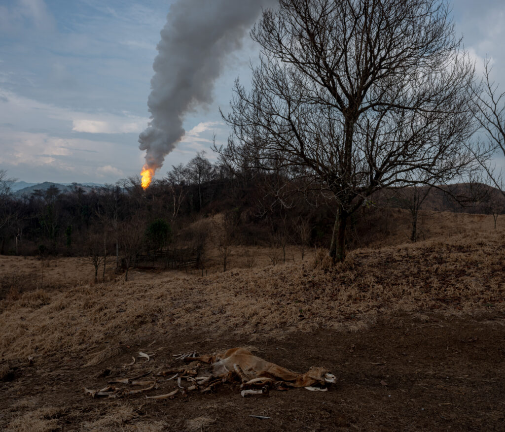 Fuga en pozo de Pemex cumple 137 días sin control Fuga en pozo de Pemex cumple 137 días sin control