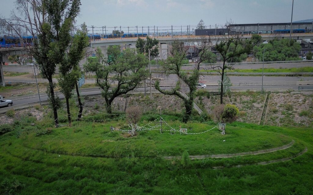 a un año de la explosión, Sin señalización ni mejoras en el Puente de la Concordia