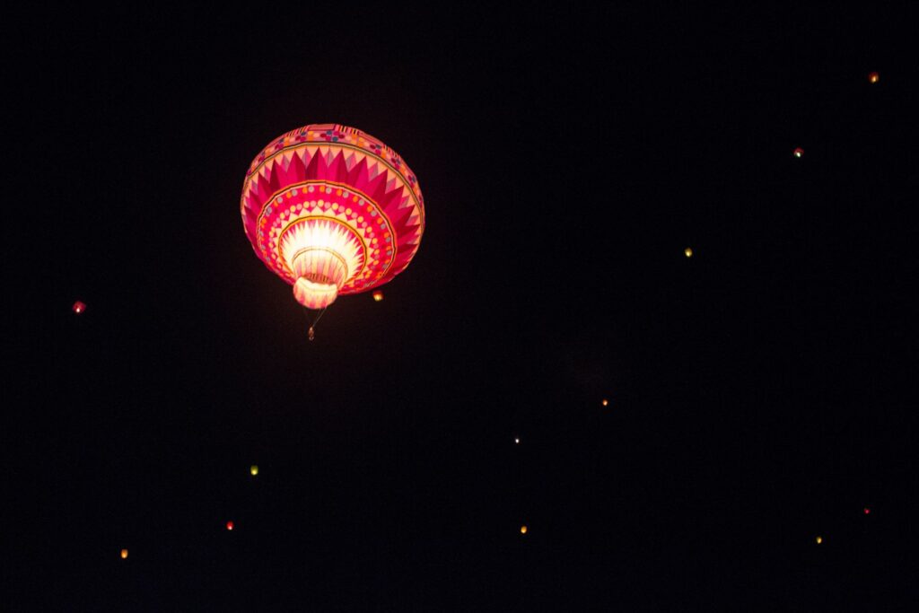 Festival de luces de cantoya amenaza ecosistema de Laguna Salada en Baja California