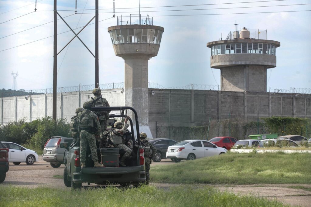 Una riña en un penal de Mazatlán deja diez muertos, entre ellos un niño de dos años Una riña en un penal de Mazatlán deja diez muertos, entre ellos un niño de dos años