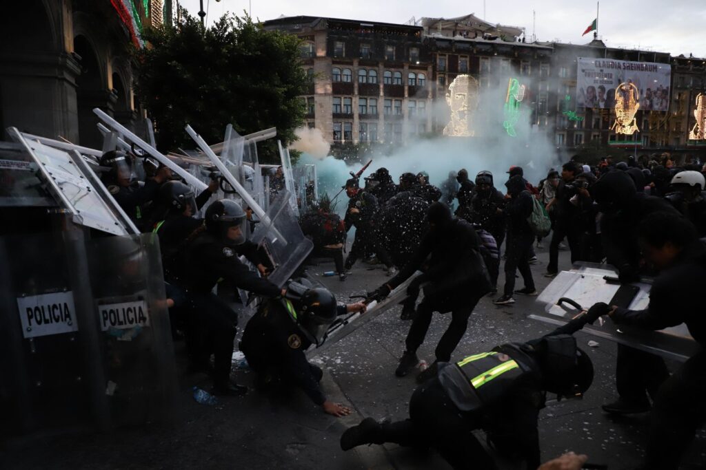 La SSC registra 33 investigaciones de Asuntos Internos por agresiones contra manifestantes