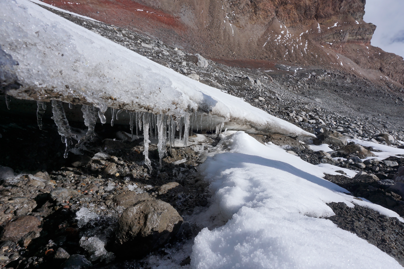 Las cartas al glaciar Jamapa, el último de México, inician su travesía Las cartas al glaciar Jamapa, el último de México, inician su travesía